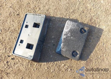 2020 Dodge Challenger Sxt z USA, uszkodzony, nr VIN 2C3CDZAG6LH137787